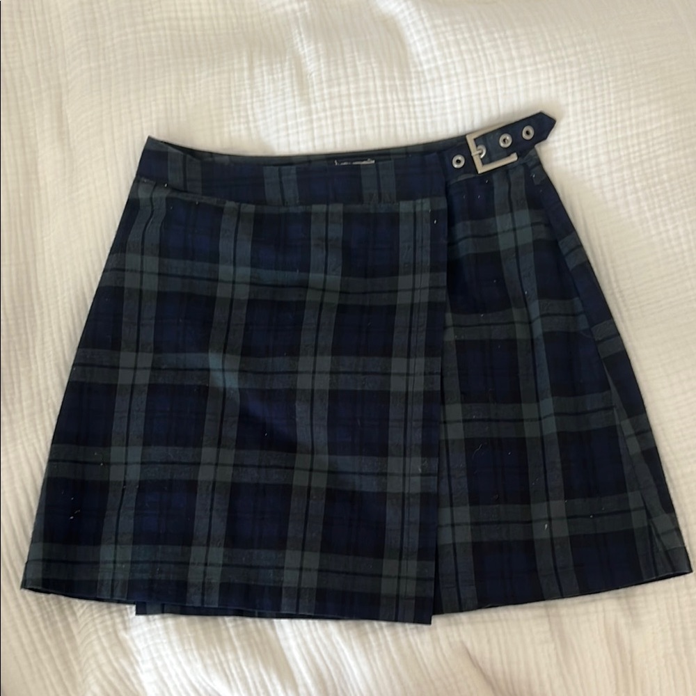 Brandy Melville plaid skirt